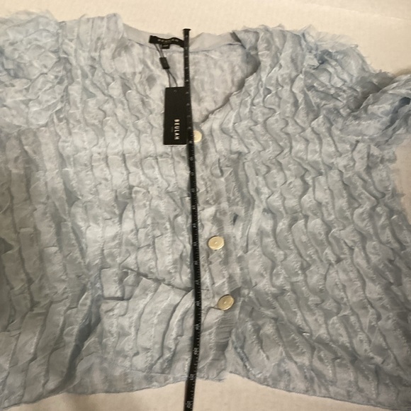 Beulah ruffled blouse NOTE missing button size one - Picture 11 of 13